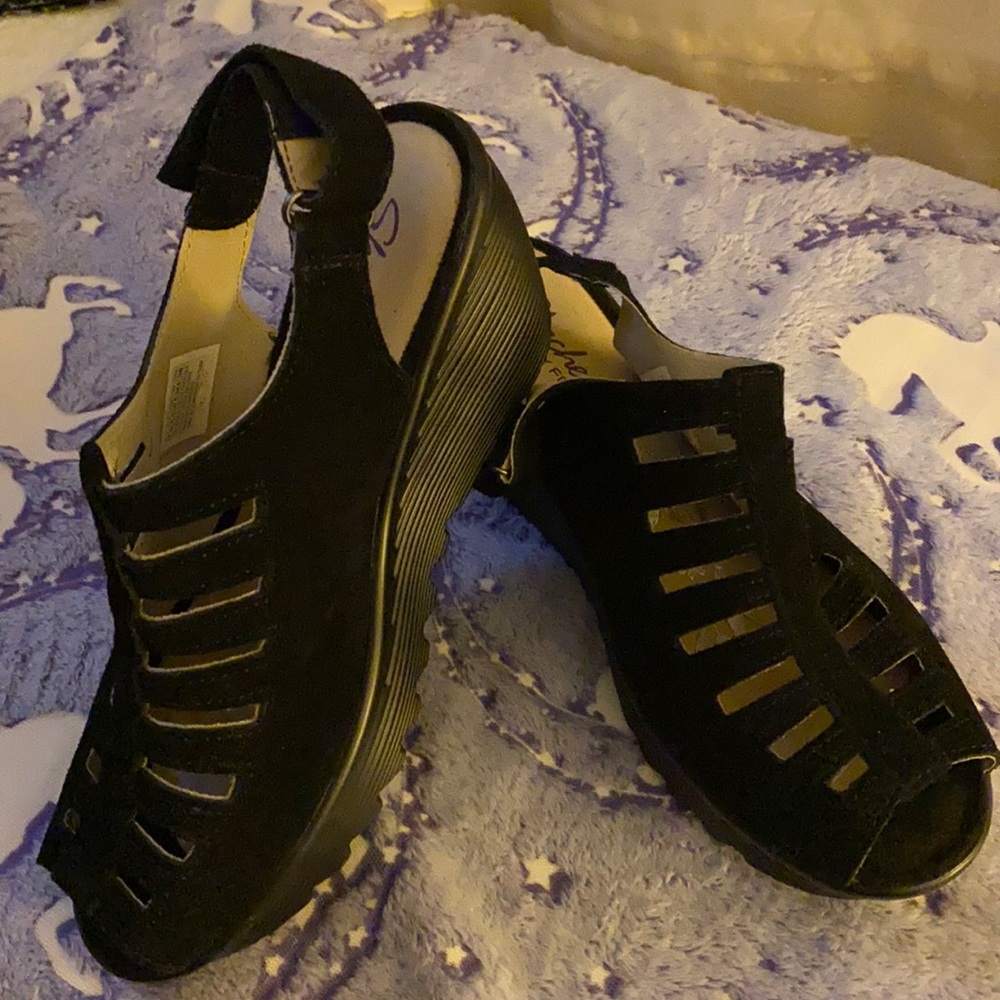 Skechers sandals